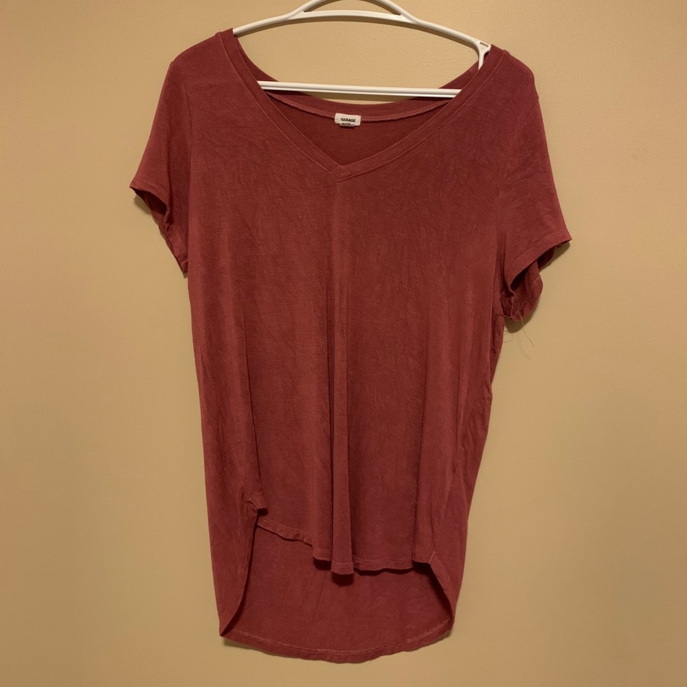 V-neck T-shirt